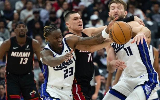 欧洲顶级篮球联赛比赛激烈,球员表现亮眼 欧洲顶级篮球联赛比赛激烈,球员表现亮眼