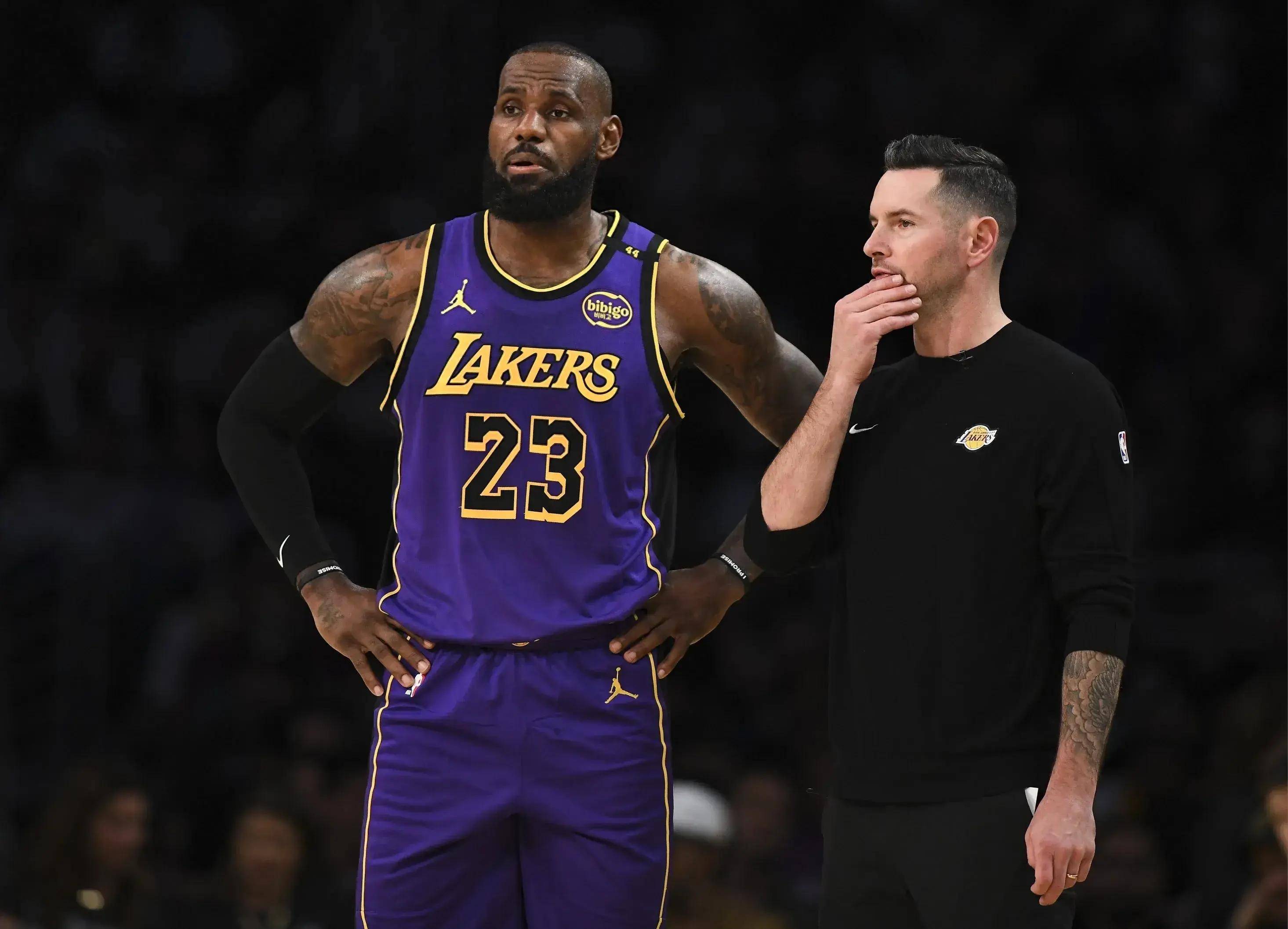 总决赛首战,湖人表现得心应手 总决赛首战,湖人表现得心应手