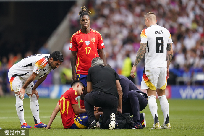 西班牙遭德国绝杀,惨遭淘汰 西班牙遭德国绝杀,惨遭淘汰