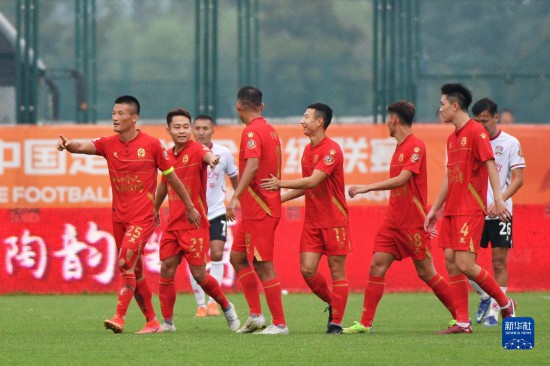 浴血奋战,淄博蹴鞠取得宝贵三分 浴血奋战,淄博蹴鞠取得宝贵三分