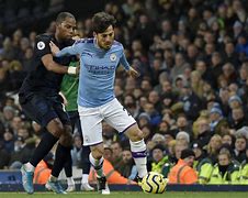 席尔瓦梅开二度,拉齐奥主场被佛罗伦萨绝平 席尔瓦梅开二度,拉齐奥主场被佛罗伦萨绝平