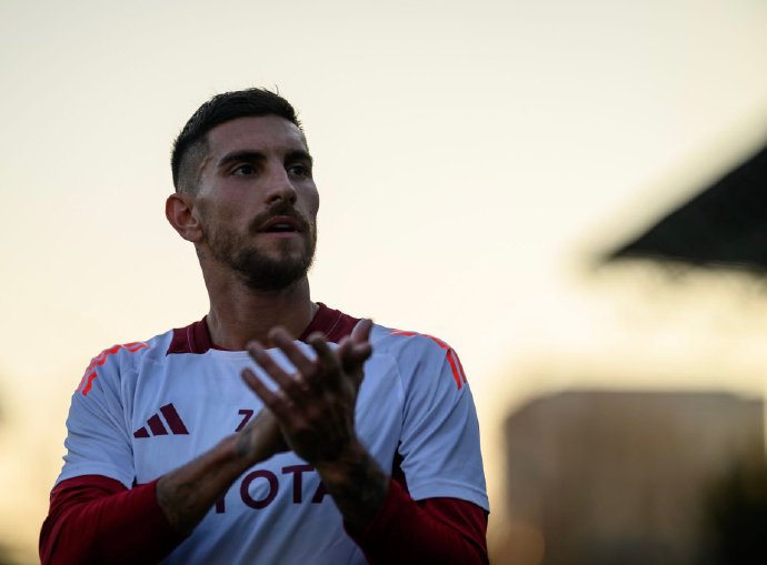 罗马主帅怒批球队表现,要求全队认真训练 罗马主帅怒批球队表现,要求全队认真训练