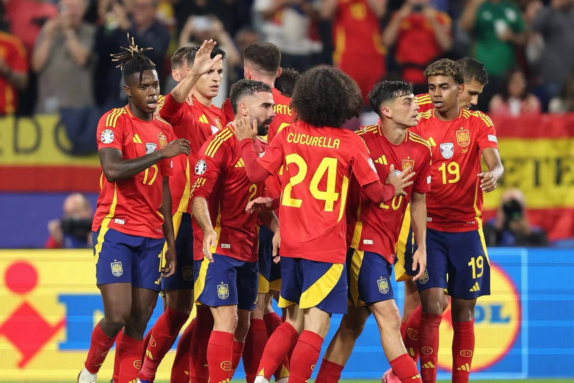 精彩纷呈!欧洲国家队再度露锋芒 精彩纷呈!欧洲国家队再度露锋芒