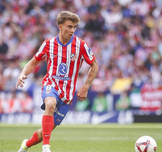 马德里竞技青训天才掌控中场,引领球队征战欧洲战场 马德里竞技青训天才掌控中场,引领球队征战欧洲战场