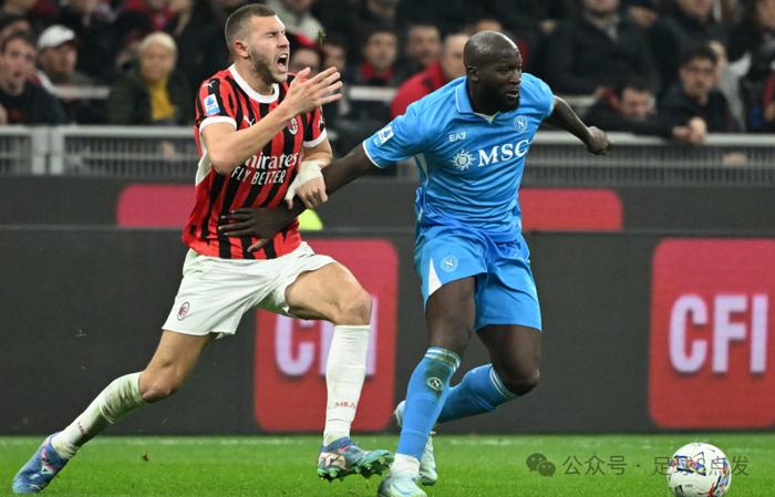 那不勒斯宣布签约新秀,将加强后防 那不勒斯宣布签约新秀,将加强后防