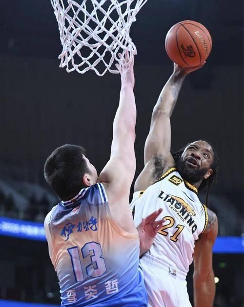 欧洲篮球联赛神秘外援协同砍分 欧洲篮球联赛神秘外援协同砍分