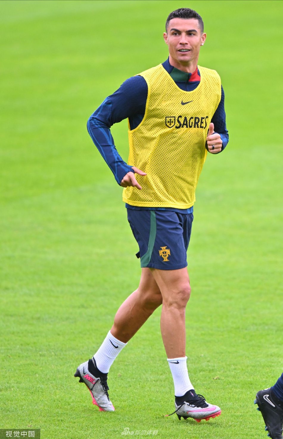 欧预赛备战期间深入训练,状态逐渐爆发 欧预赛备战期间深入训练,状态逐渐爆发