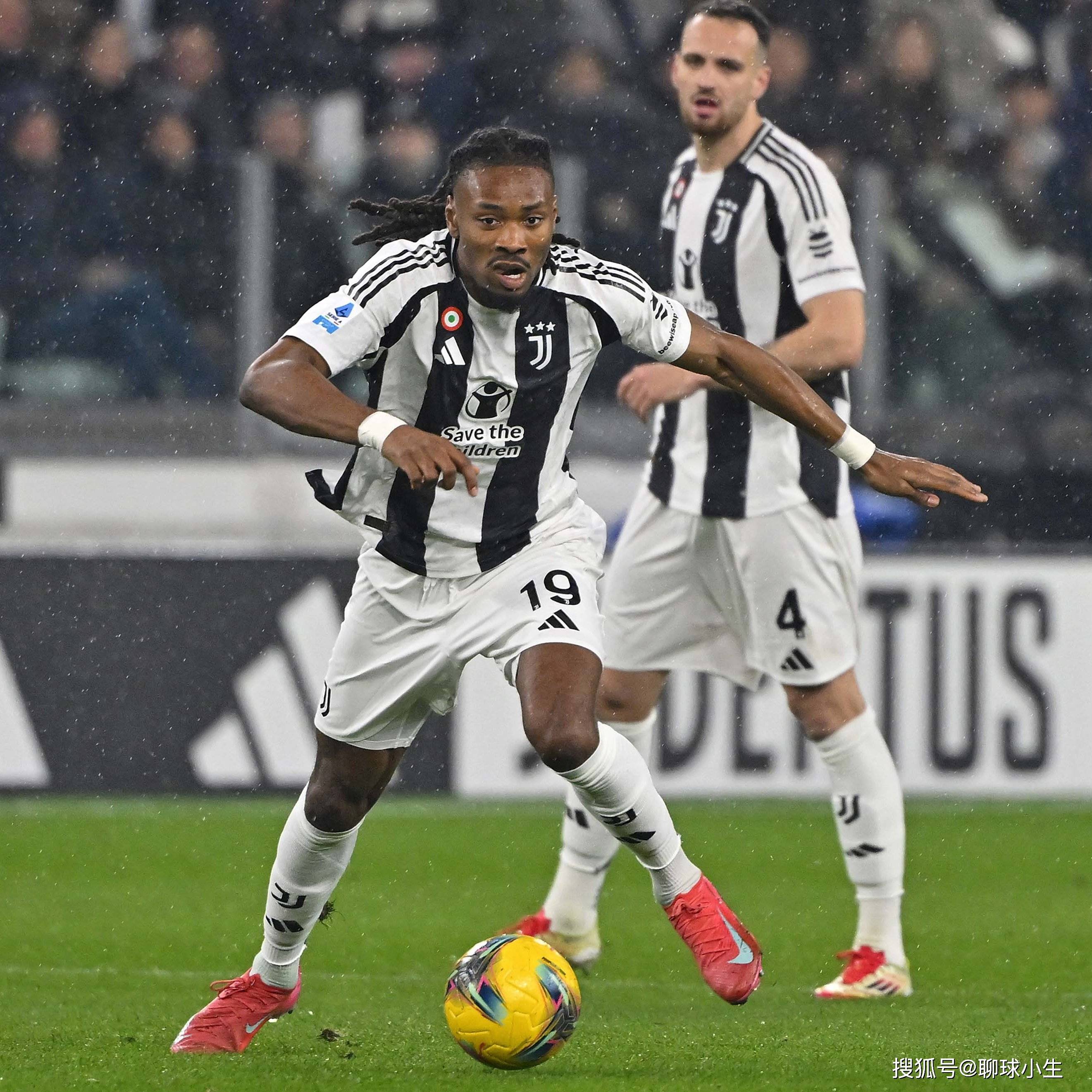 尤文图斯遭遇大挫折,连败沉重压力 尤文图斯遭遇大挫折,连败沉重压力