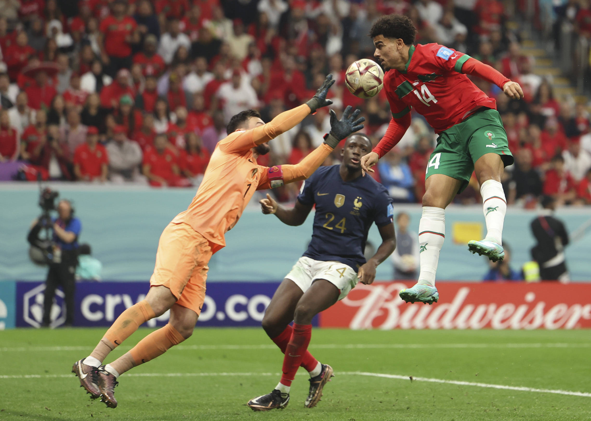 利记-世界杯季军巴西遭遇浊水门，教练遭围攻